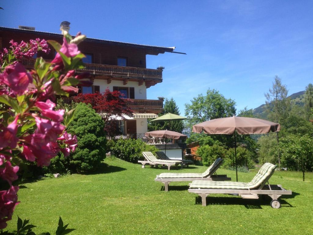 Pension Hinterseer Kitzbühel Exterior foto